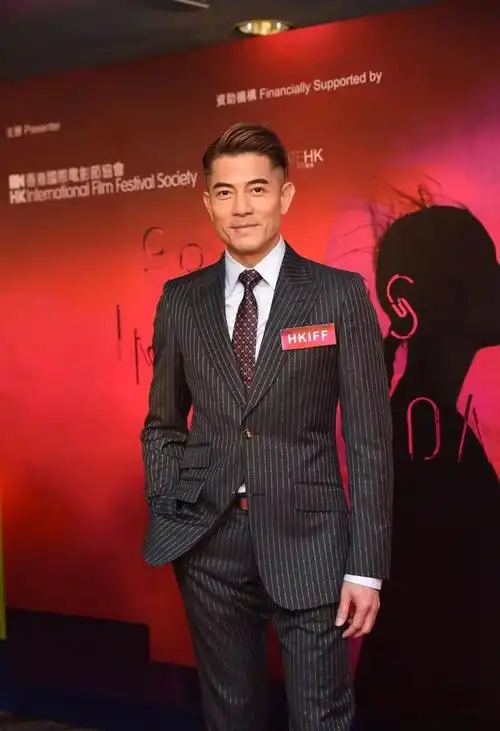 54岁的郭富城魅力依旧不减他留的这两款发型你都剪过吗