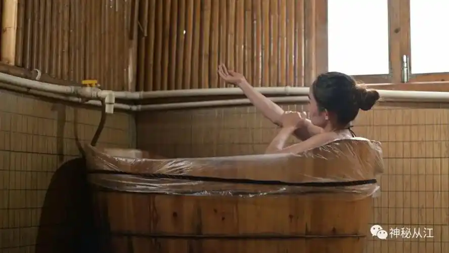 藏在大山里的养生之方——从江神秘"瑶浴"_腾讯新闻