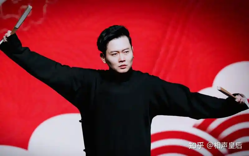 德云斗笑社展现演员心态张鹤伦在摸鱼孟鹤堂思进取