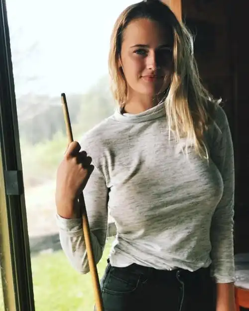 澳大利亚女孩身材"核弹级" 而且她才15岁