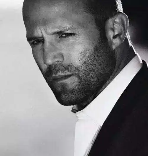 对这位光头大叔,你了解多少?