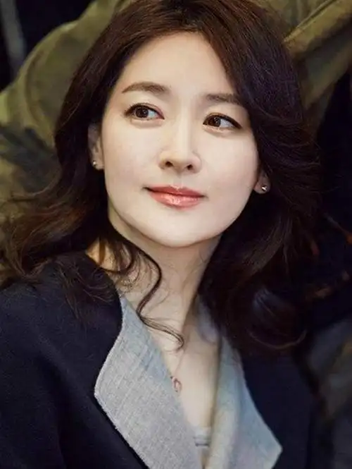 美人儿-花瓣网|陪你做生活的设计师 | 李英爱_百度图片搜索