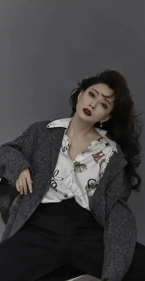 43岁殷桃颜值演技也在线_感觉_合作_保养