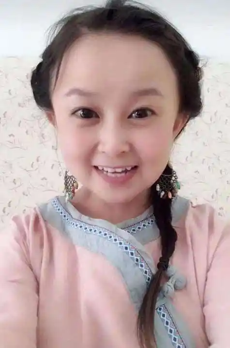 朱洁袖珍人个人资料 朱洁袖珍人演的电视剧有哪些插图