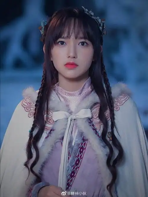 程潇轻纱宋制汉服造型#哇!程潇古装太好看了吧,程潇的古装好惊艳.