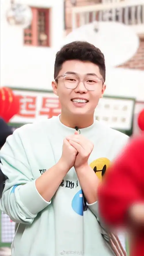 93周九良专楼93三弦一弹咱最靓,快板一响好运来!虎年大吉