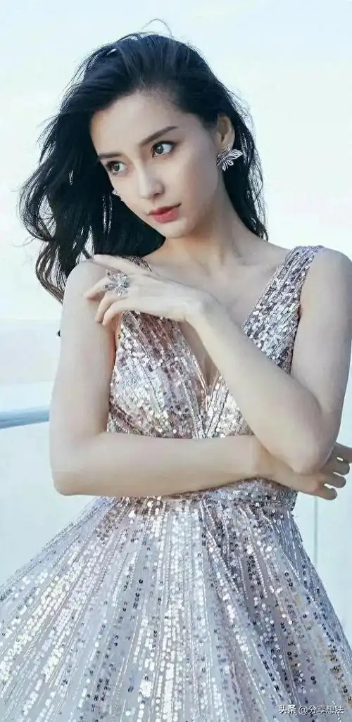 杨颖明星壁纸24