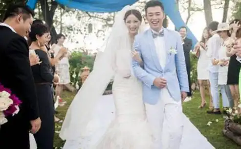 原创结婚当天丈母娘开口要50万新郎却把伴娘娶回了家