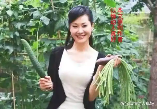 军旅歌手于文华为何捧红朱之文后想起已故的118岁老爸就落泪