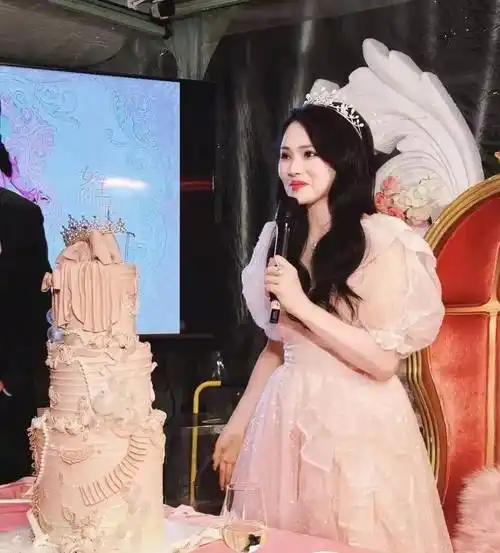 伊能静56岁生图刷屏,逆龄状态惊艳四座,活出真我风采!_生活_女神_梦想