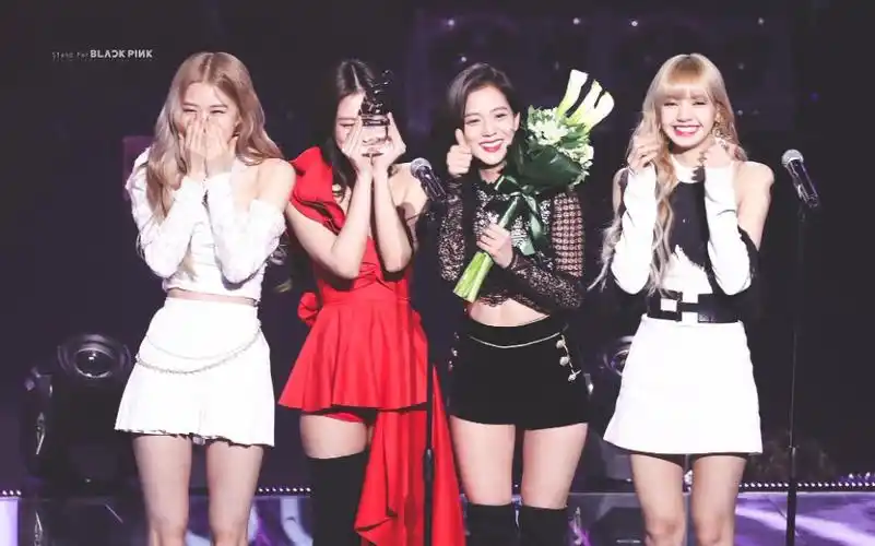 blackpink 年末&年初&颁奖典礼舞台合集(2016-2020)