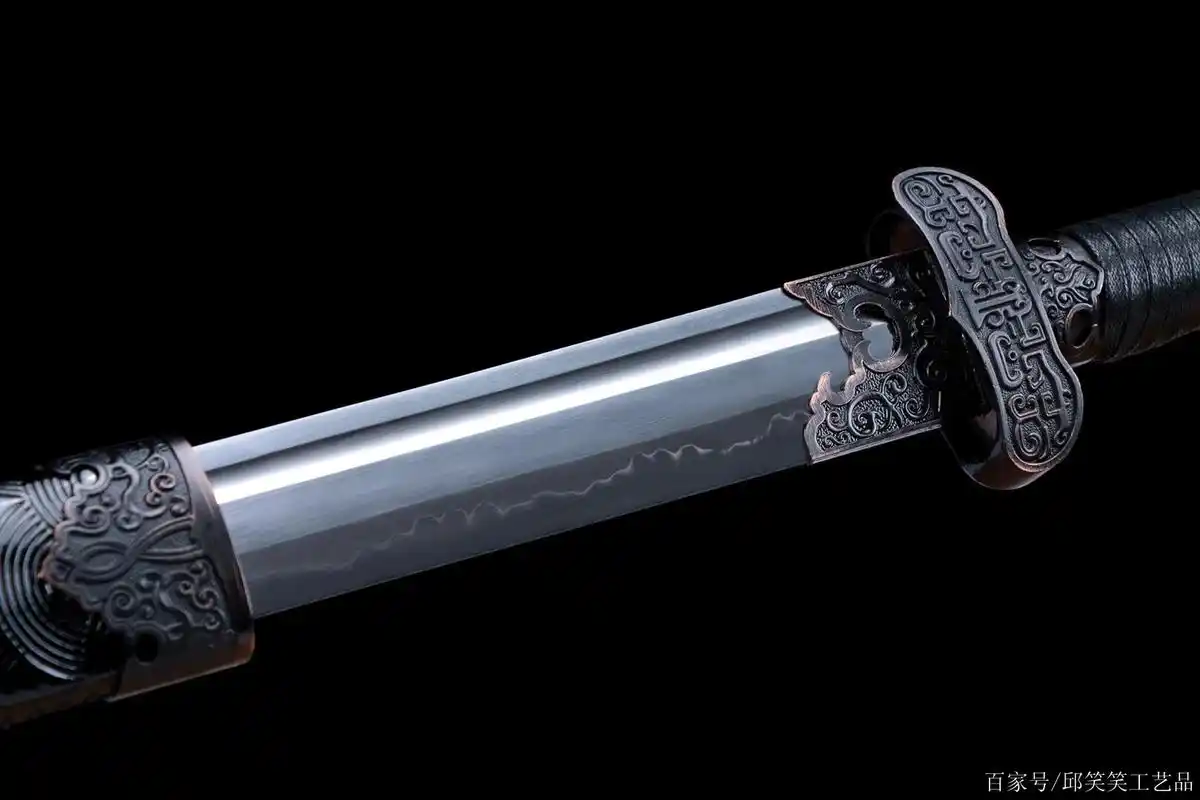 (鉴赏)—张起灵佩刀《黑金古刀》精品