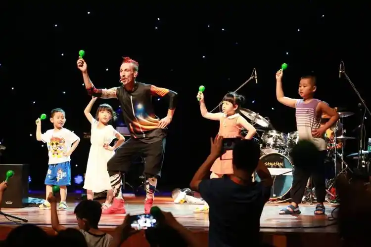 火爆夏天!受无数家长热捧的互动亲子音乐剧就是ta