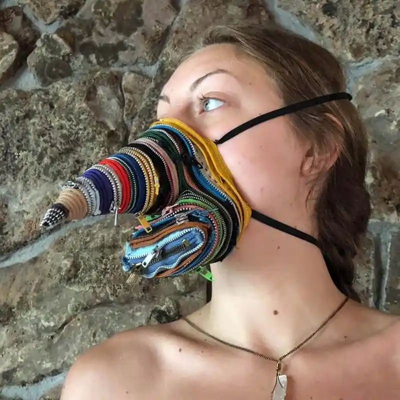 摄影记疫|当口罩成为日常,它还可以是什么样的?