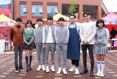 [tfboys][分享]161029 《时代》探班后续: 张子枫称和tfboys拍戏更加