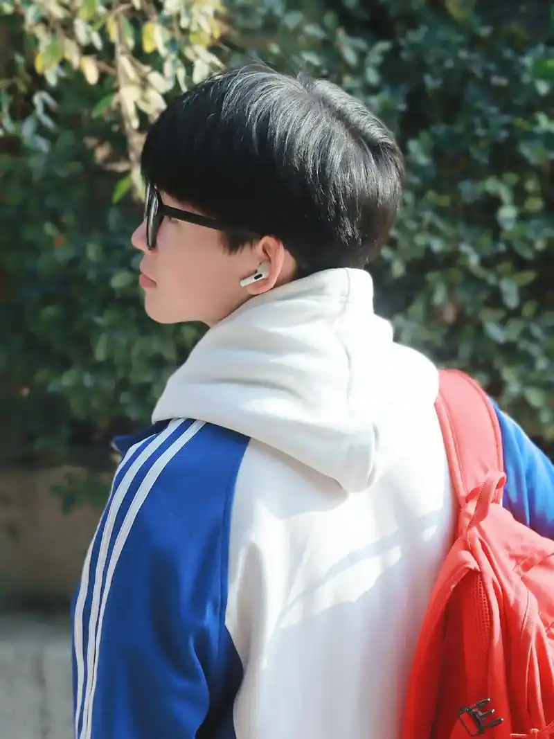 07#男高中生 #青春万岁 #校服写真#流量 今天想出去冬 - 抖音