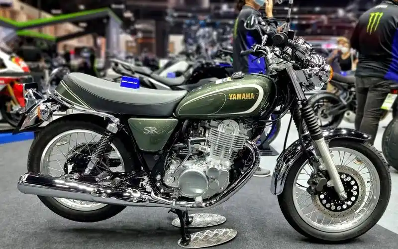 2022 雅马哈 sr400实车展示