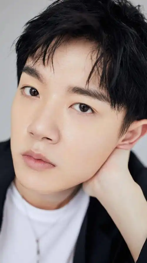 手机壁纸李明德