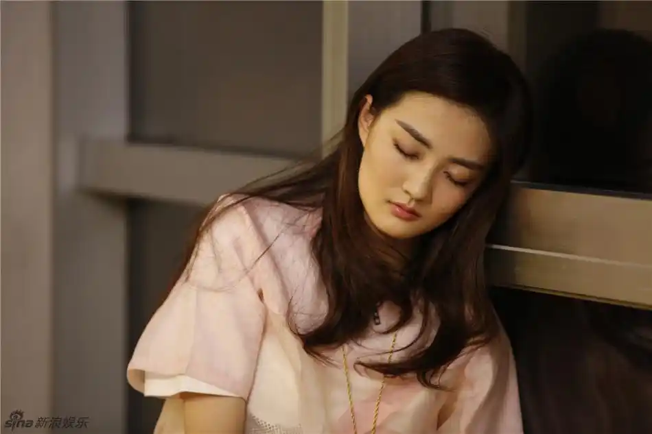 新浪娱乐讯 《我们相爱吧》第一期乔任梁徐璐将踏上一场充满未知的