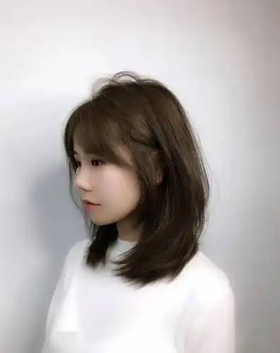 "高层次过肩发 "2021年美又帅!_发型