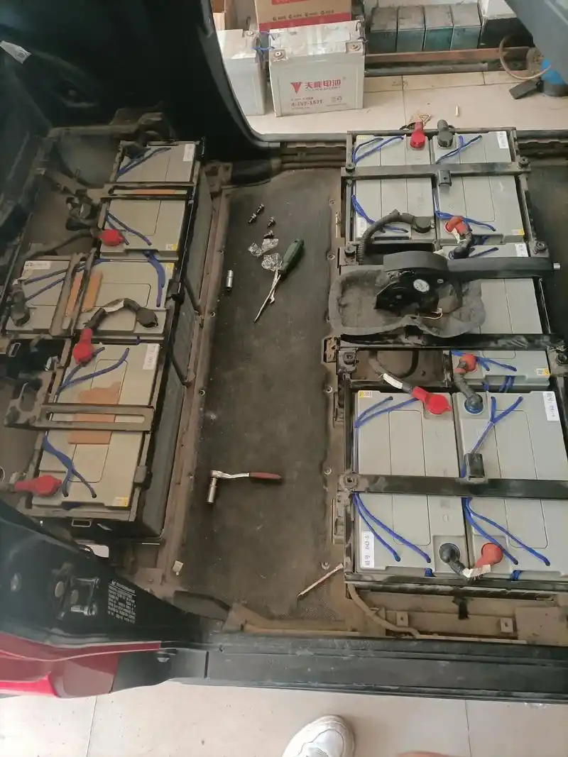 大阳,嘉远,金鹏,今日阳光,电动四轮车电池更换,维修,保养! - 抖音