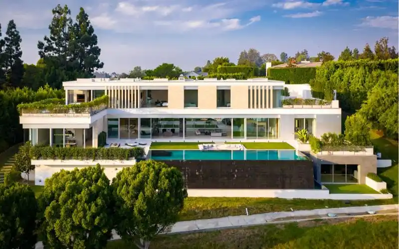 比弗利山豪宅-3375万美元的英伦风现代豪宅642 perugia way_哔哩哔哩