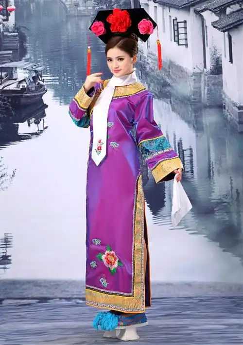 清朝古装还珠格格服装 娘娘服满族旗服女古代宫女嬷嬷宫廷演出服
