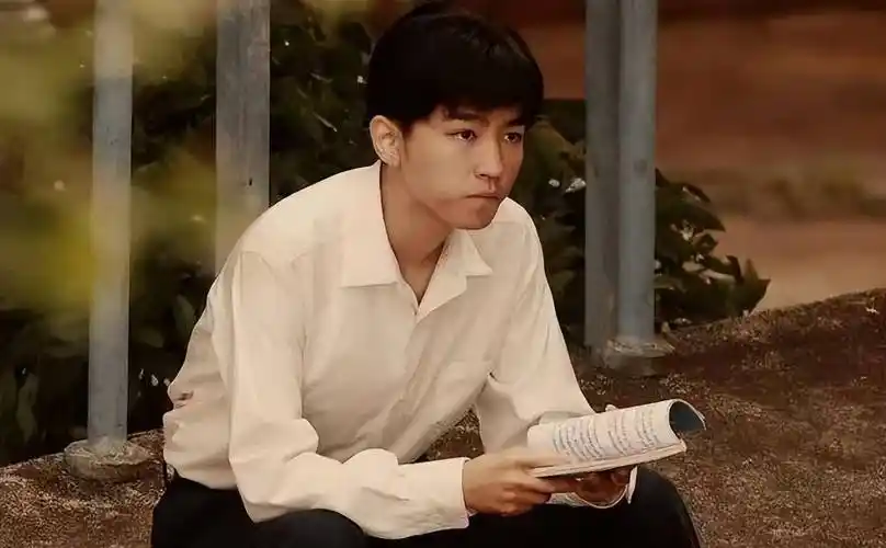 曝王俊凯与杨幂有染,养嫂子?