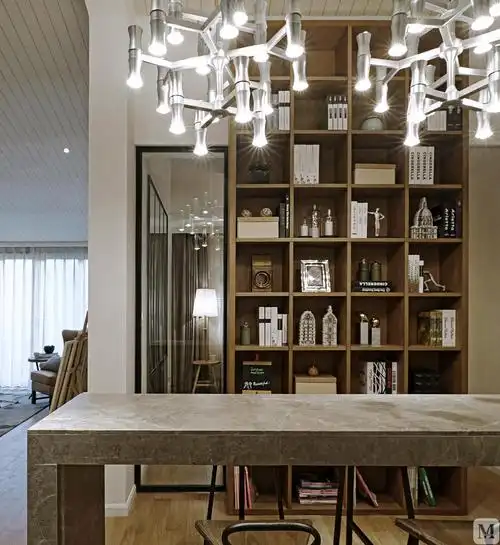 简约餐厅背景墙装修效果图