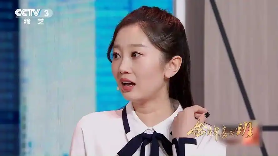 转发微博转发@春晚:#金牌喜剧班# @何. 来自格桑美朵司莫拉 - 微博