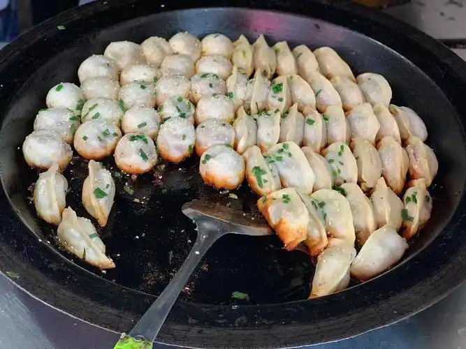 上海的那些生煎馒头和锅贴(生煎馒头篇)