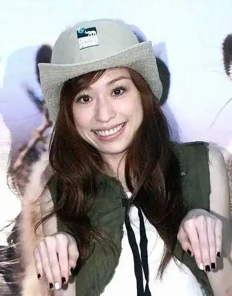 39点几岁的王心凌到底有多甜