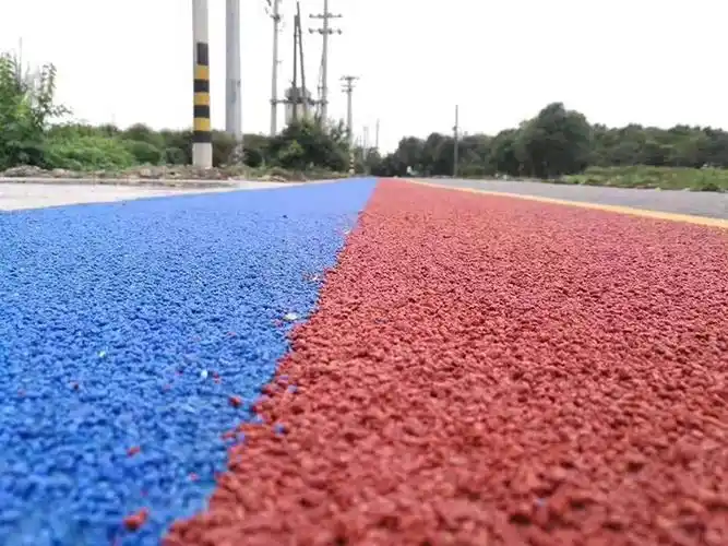 彩色透水沥青路面材料产品优势散水防滑好:路面散水,防滑性能好,可