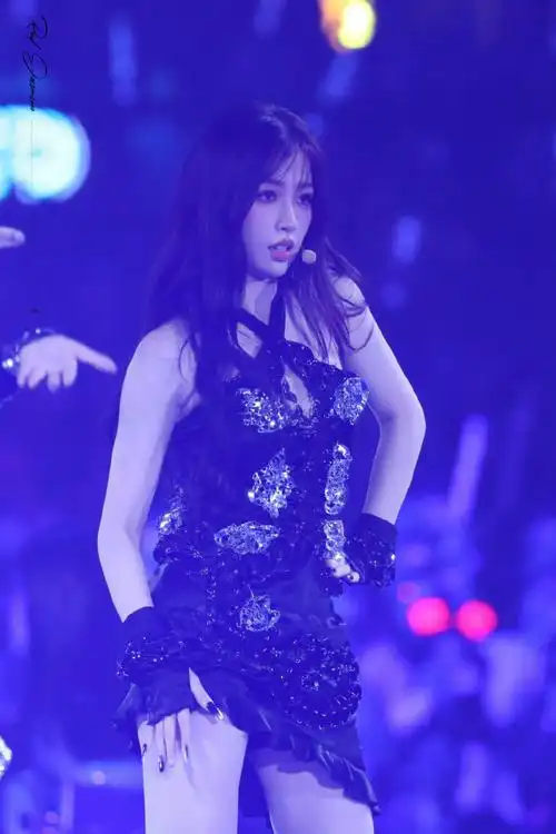 好闪耀的舞台欣78连发丝都会跳舞06#虞书欣斯芬克斯直拍