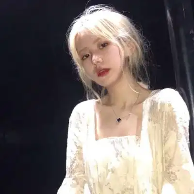 易北瑶:气质温柔ins风女头/诗人喜_女生头像_我要个性网