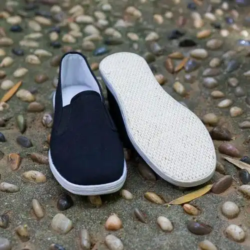 老北京布鞋正宗品牌(正宗老北京布鞋推荐?