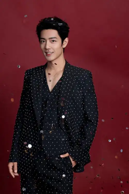 肖战你好闪##古驰2024秋冬男装秀##肖战 定制