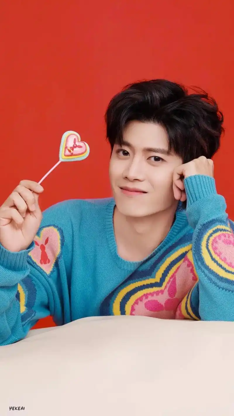 任嘉伦allen #治愈系笑容 #壁纸任嘉伦,如果把你骗到 - 抖音