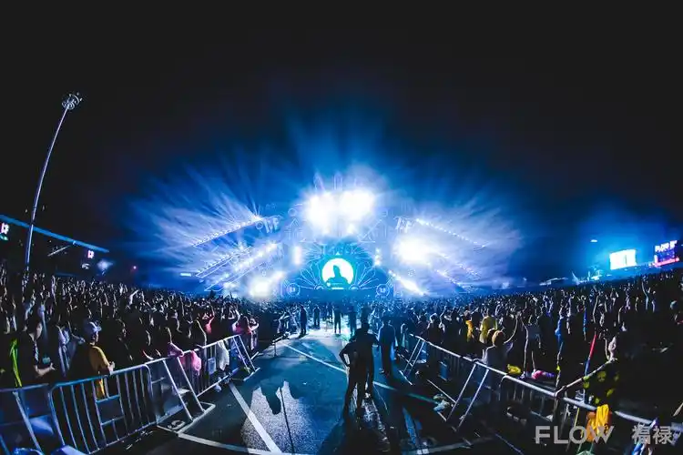 超炫舞美现场策划搭建flow福禄ximf电音节