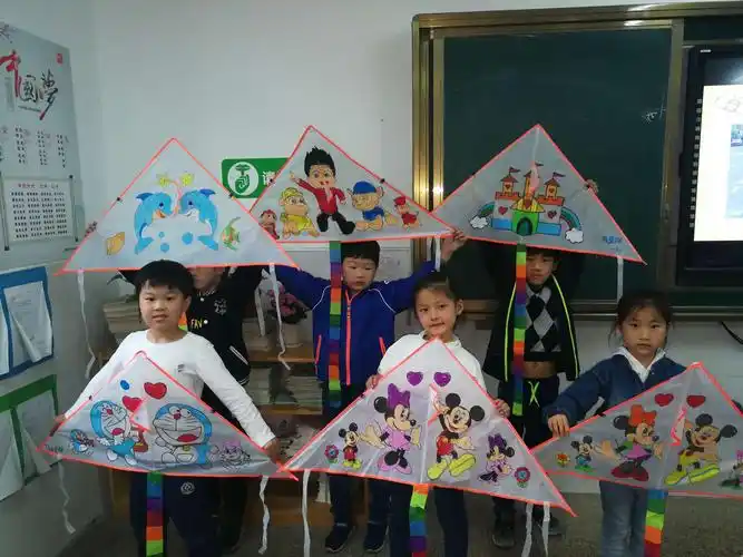 第二批风筝涂色完成啦!