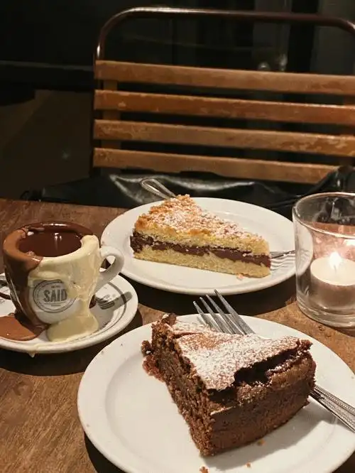 坐标吃完要猛喝菊花茶的巧克力天堂