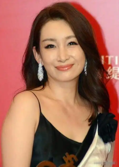 赖宝宝秦海璐被两任男友伤透后终究被霸总宠成了公主