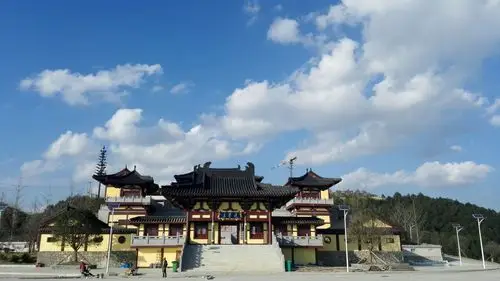 黔东胜地——贵定阳宝山