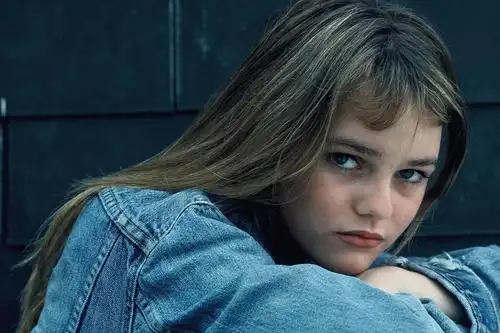 凡妮莎·帕拉迪丝 vanessa paradis的图片