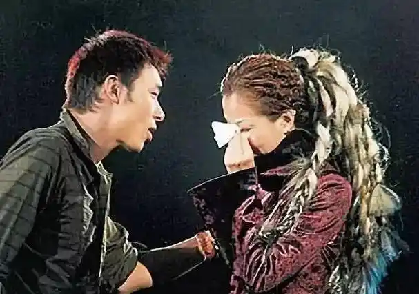 原创曾有一种爱情叫郑秀文许志安