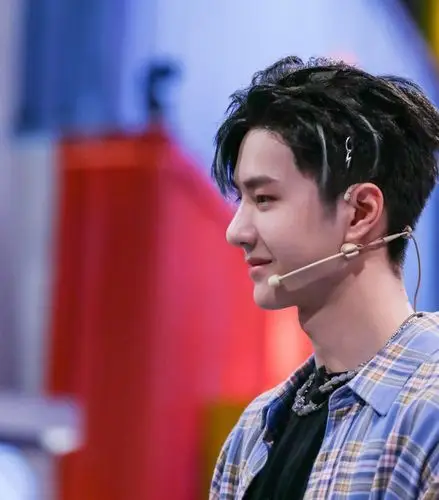 街舞3刚播两期把节目粉和队长粉都得罪了打压王一博太明显