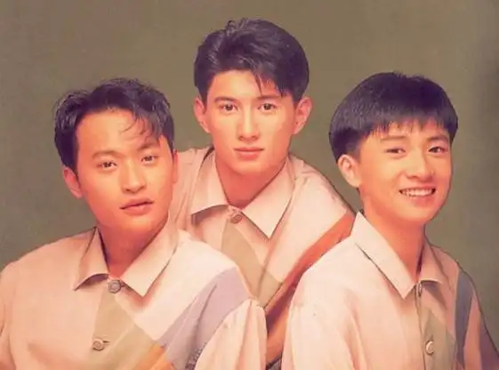 苏有朋吴奇隆为陈志朋庆生聊天备注梦回小虎队