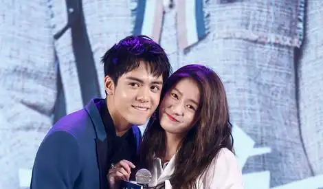 张雪迎曾舜晞翻白眼做鬼脸表情包快收好