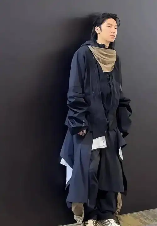 香港这一夜朱珠深v性感陈冠希变沧桑70岁林青霞优雅接地气