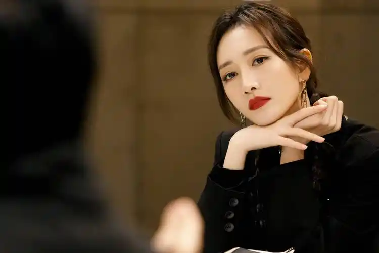 2显低迷,王鸥回归引关注,陈哲远作为新人加盟